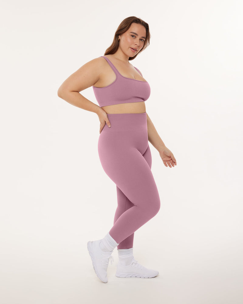 Seamless Ribbed Full-Length High-Waisted Leggings