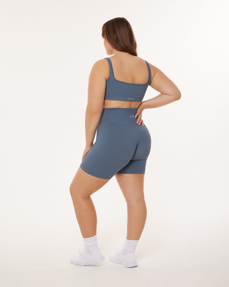 Seamless Ribbed Sculpting High-Waisted 6" Biker Shorts