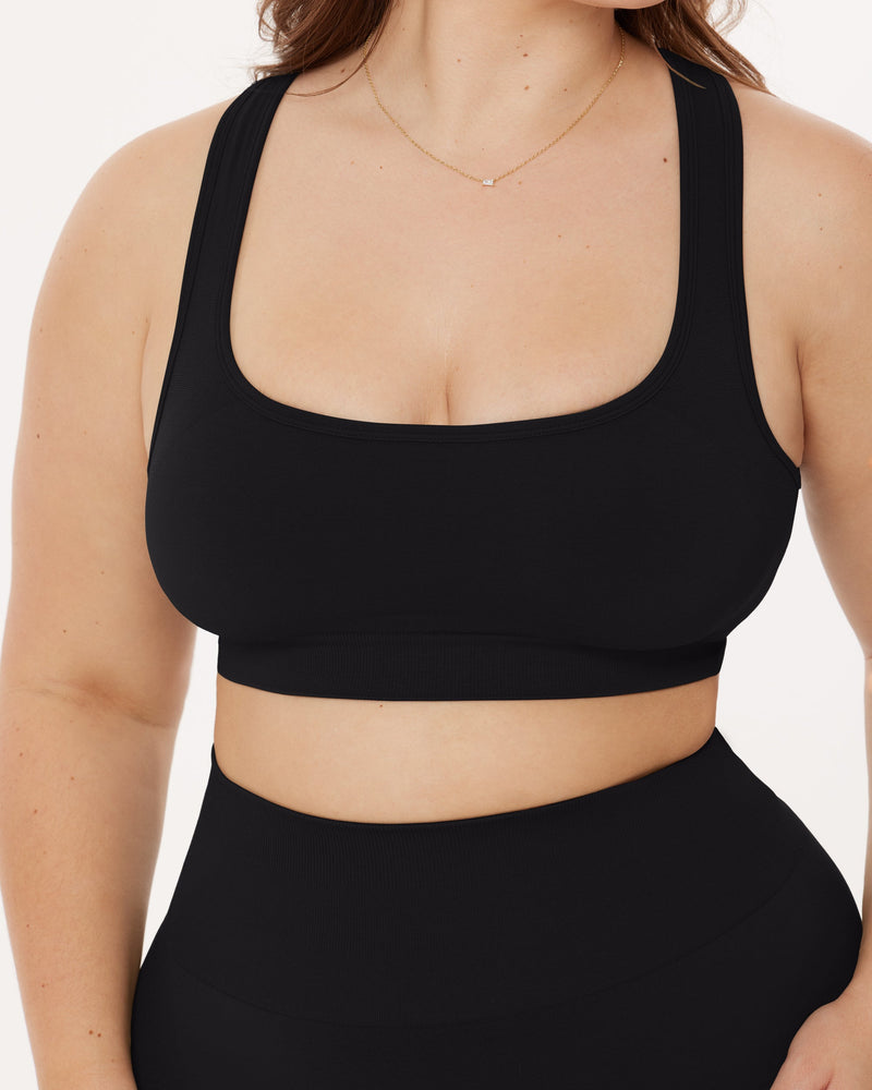 Seamless Medium-Support Padded Racerback Sports Bra