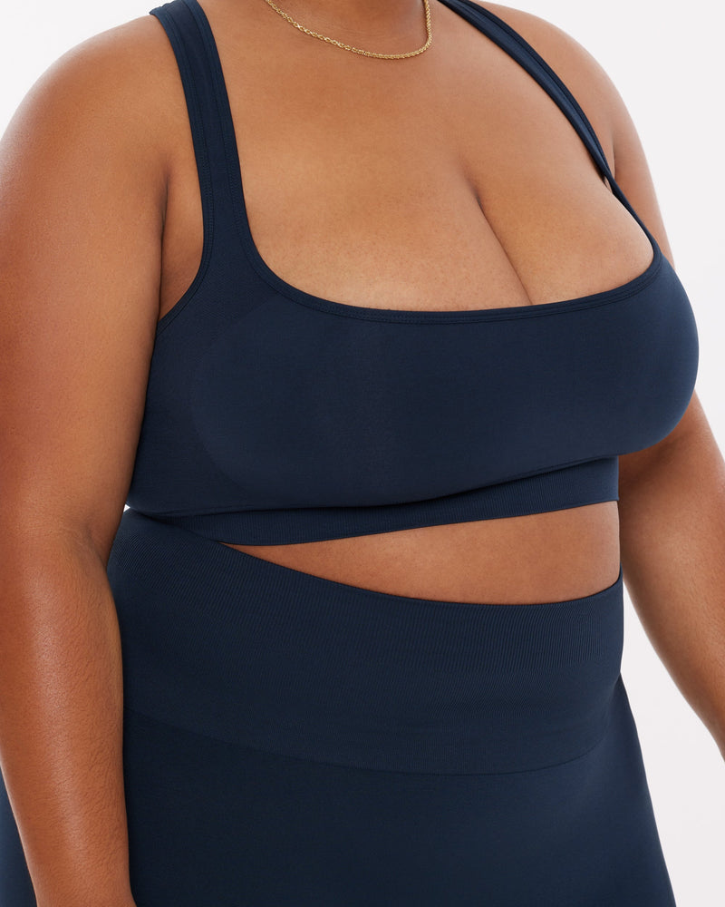 Seamless Medium-Support Padded Racerback Sports Bra