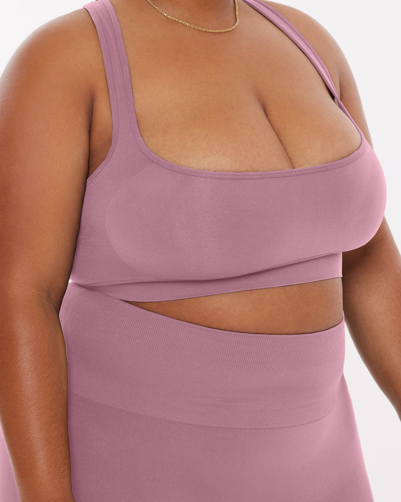 Seamless Medium-Support Padded Racerback Sports Bra