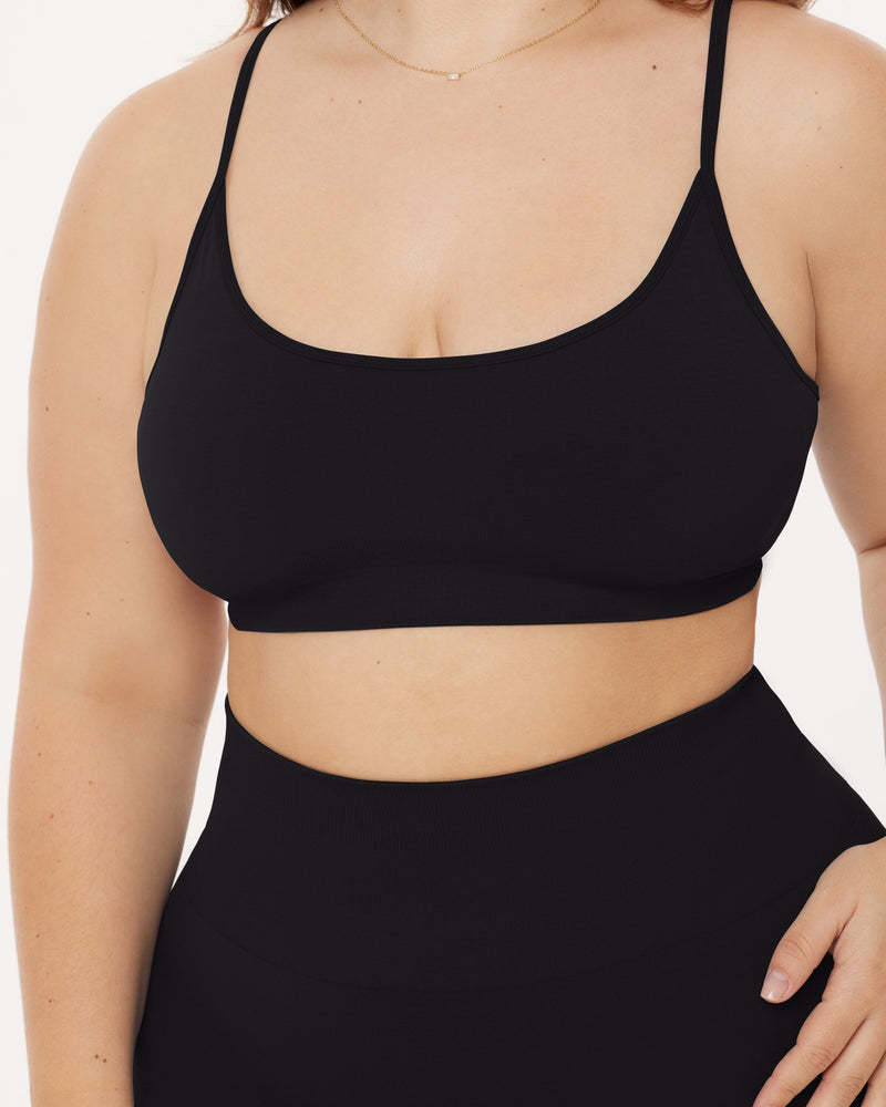 Seamless Padded Sports Bra with Convertible Cami Straps