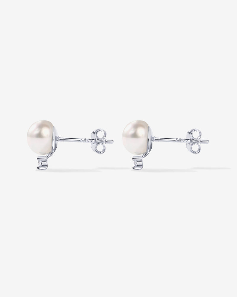 Perla Stud Earrings