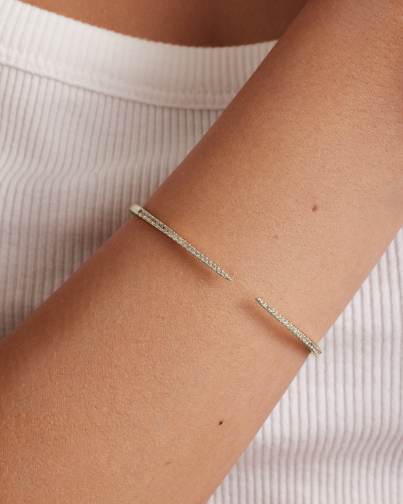 PAVOI - Serenity Cuff Bangle