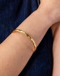 PAVOI - Faceted Bangle