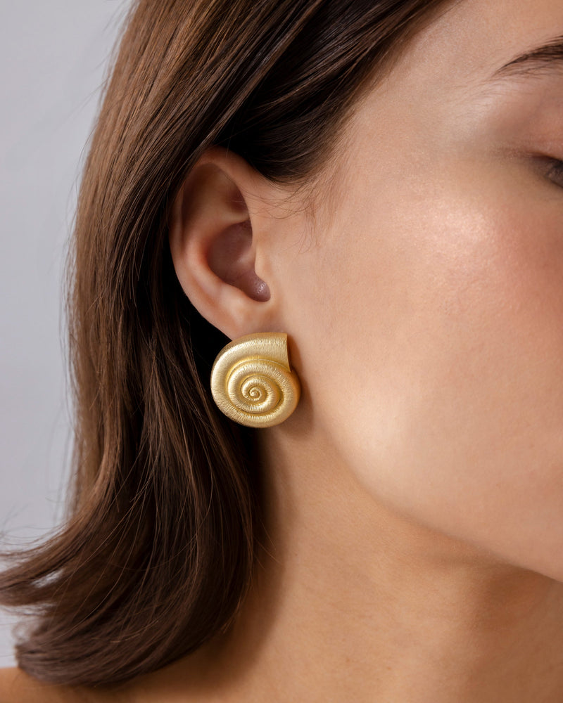 PAVOI - Conch Earrings