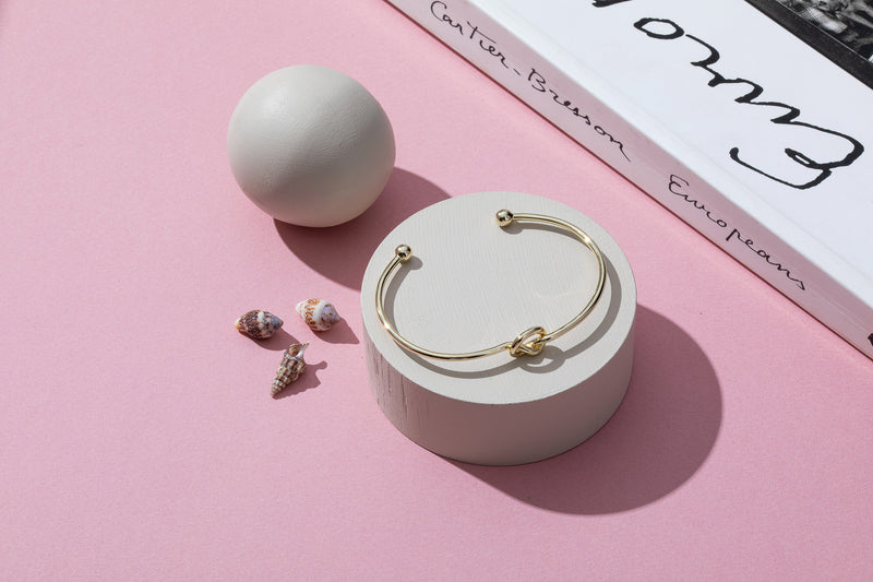 PAVOI - Love Knot Bangle