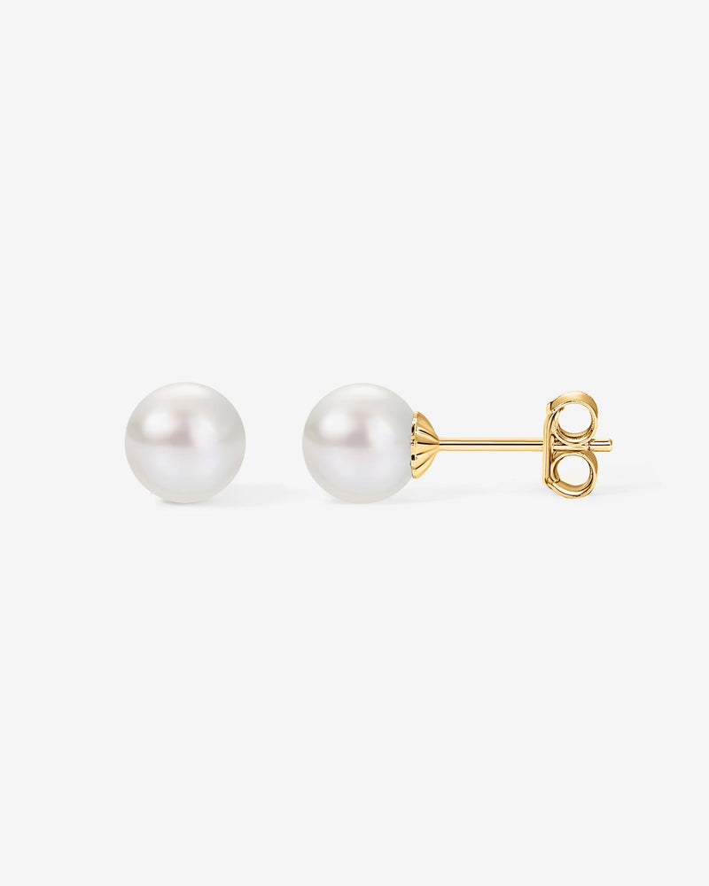 Round White Freshwater Cultured Pearl Earrings