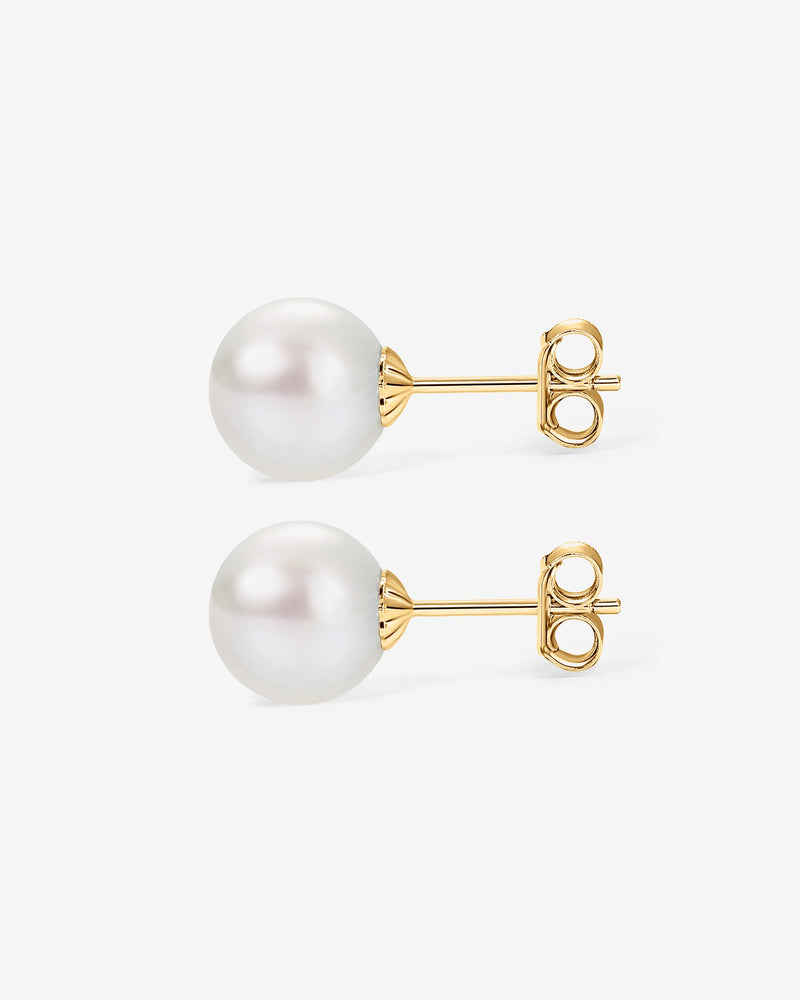 Round White Freshwater Cultured Pearl Earrings