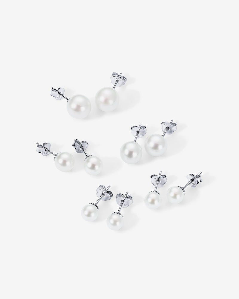 Round White Freshwater Cultured Pearl Earrings